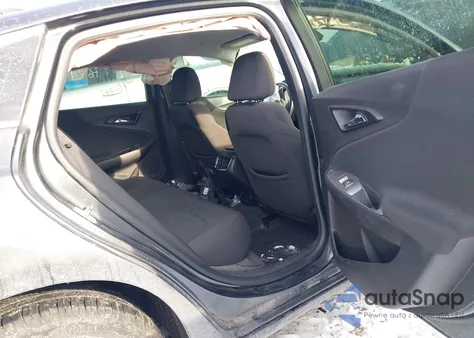 2018 Chevrolet Malibu Lt z USA, uszkodzony, nr VIN 1G1ZD5STXJF152956